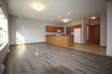 Main picture of Owl Creek Townhomes