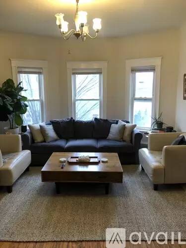 Main picture of 147 Willow Ave