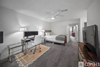 Main picture of 612 Welch St
