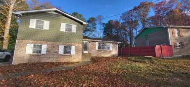 Main picture of 2571 Bailey Dr