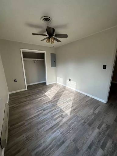Main picture of 1300 Brice St