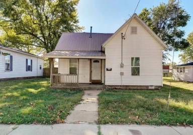 Main picture of 1634 W Chestnut St