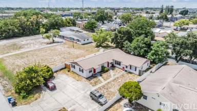 Main picture of 2642 South Dr