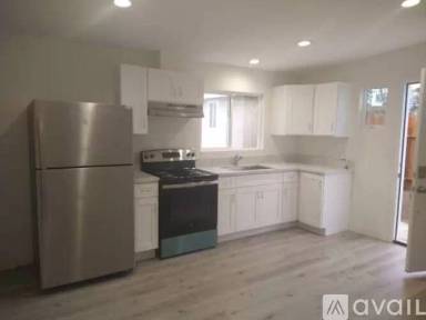 Main picture of 10692 Kewen Ave