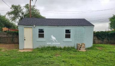 Main picture of 2512 1st St