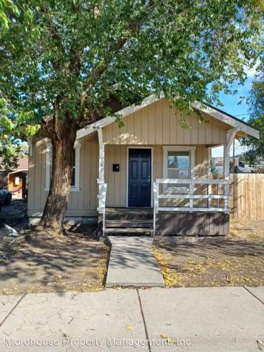 Main picture of 329 Martin St