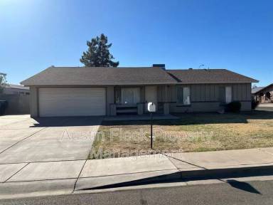 Main picture of 3126 N Pleasant Dr