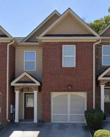 Main picture of 2202 River Park Ct