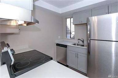 Main picture of 33025 18th Pl S