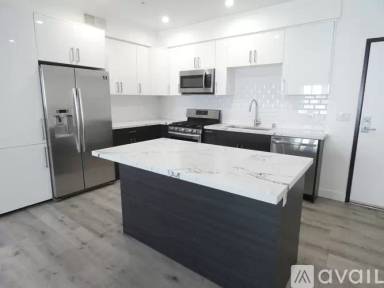 Main picture of 947 Wilcox Ave