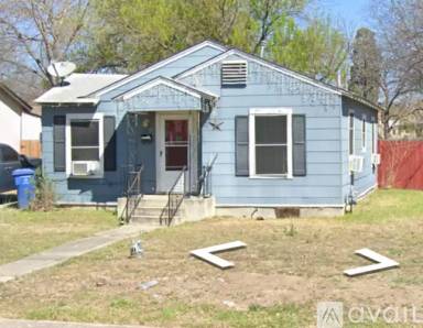 Main picture of 1715 W Winnipeg Ave