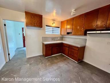 Main picture of 15009 Freeman Ave