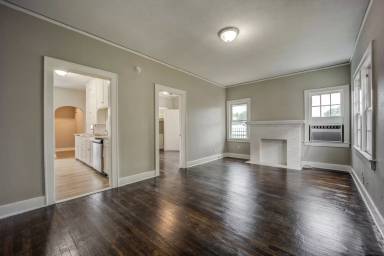 Main picture of 18 N 15th St