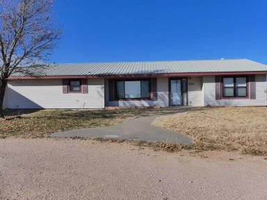 Main picture of 2725 NW 201