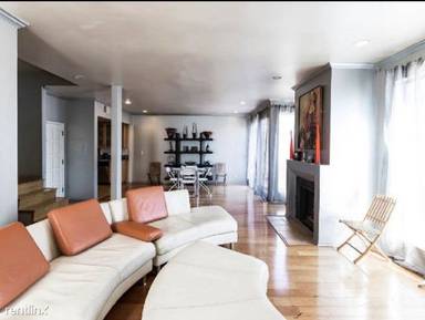 Main picture of 11901 Laurelwood Dr