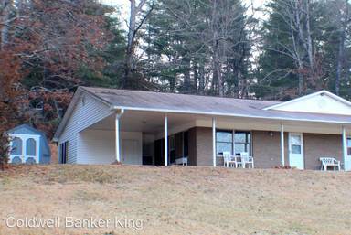 Main picture of 828 Mills Gap Rd