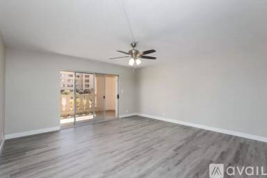 Main picture of 7920 E Camelback Rd