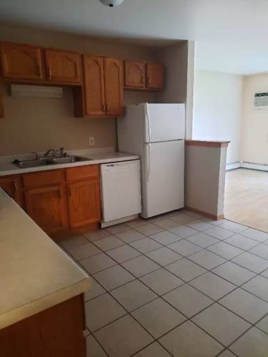 Main picture of 2324 Preble Ave