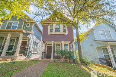 Main picture of 4107 E 12th St