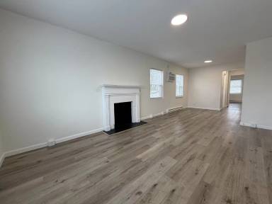 Main picture of 1653 Jonathan Ave