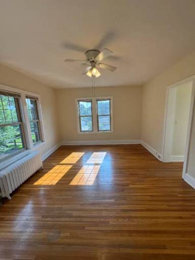 Main picture of 183 Chatsworth St S