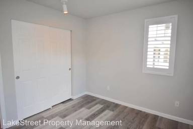 Main picture of 18501 SE Newport Way