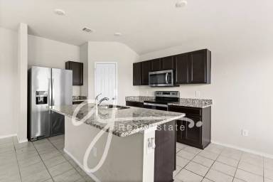Main picture of 5112 Karen Green Dr