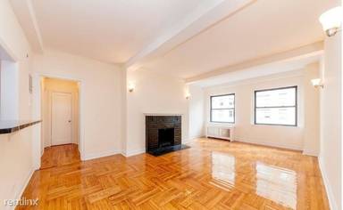 Main picture of 123 E 82nd St