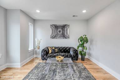 Main picture of 2812 Cecil B Moore Ave