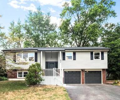 Main picture of 37 Cory Dr