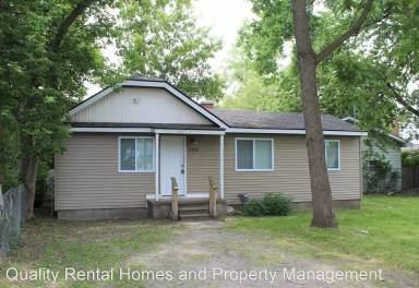 Main picture of 2136 E Bristol Rd