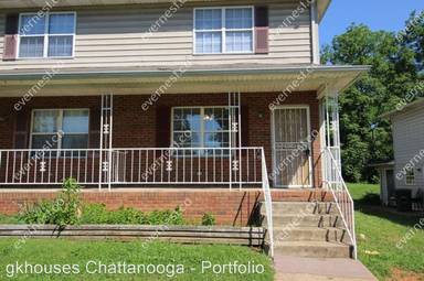 Main picture of 1311 E 31st St