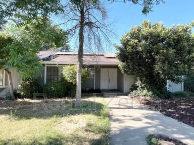 Main picture of 2159 La Paz Ct