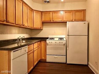 Main picture of 2600 W Logan Blvd