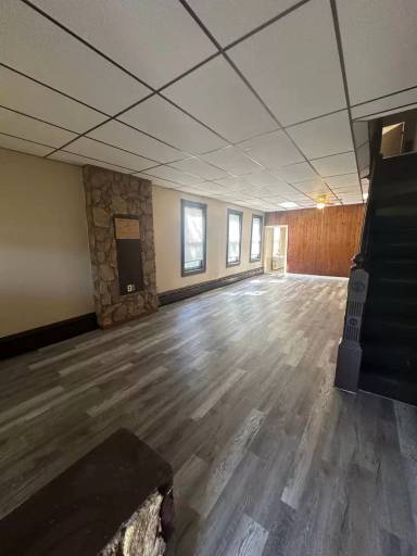 Main picture of 703 Walnut St