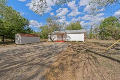 Main picture of 301 Tatum Rd