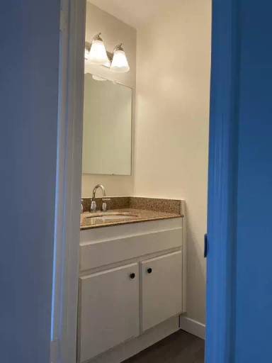 Main picture of 533 N 2nd Ave