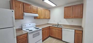 Main picture of 1328 D St