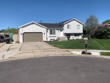 Main picture of 1604 Sorrento Dr