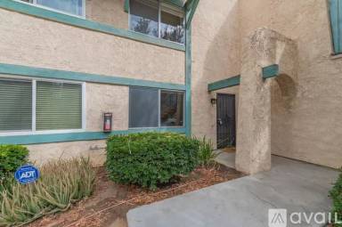 Main picture of 2537 Colgate Way