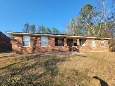 Main picture of 155 Stoneybrooks Pl