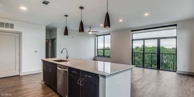 Main picture of 6535 Fannin St
