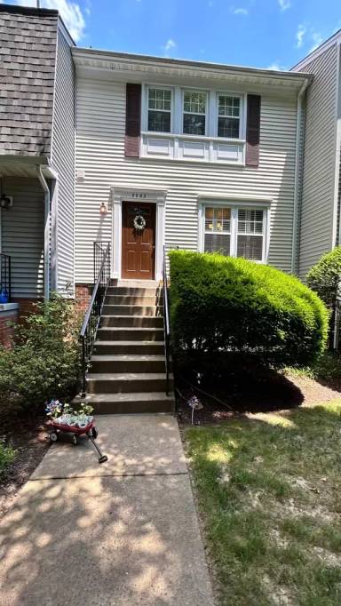 Main picture of 5983 First Landing Way