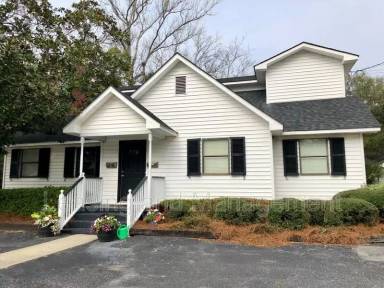 Main picture of 776 Saint Andrews Blvd