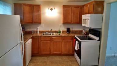 Main picture of 2610 Greeley Ave