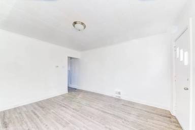 Main picture of 919 Lillian St