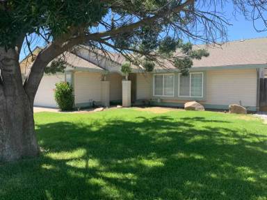 Main picture of 3101 Chestnut Dr