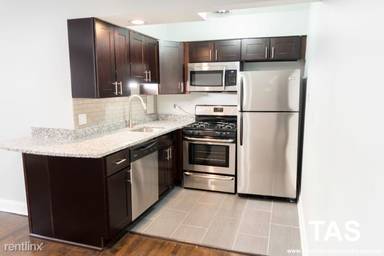 Main picture of The 6007 Kenmore
