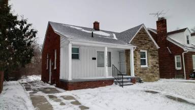 Main picture of 16719 Biltmore St