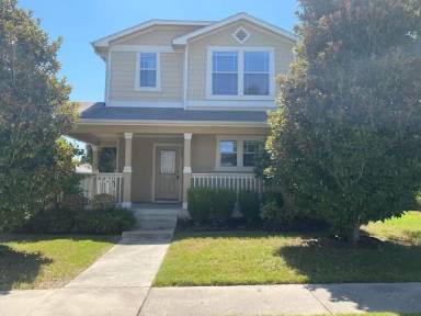 Main picture of 505 Freeland